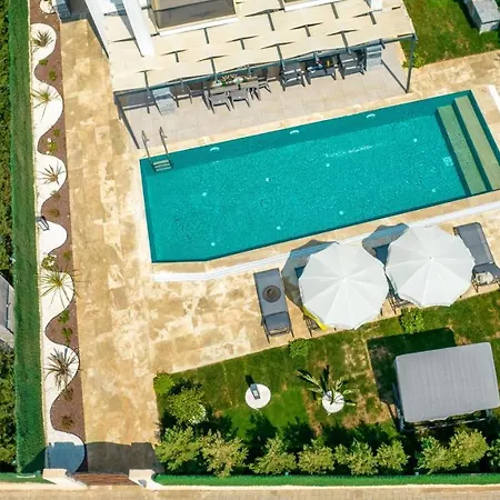La Vida - 4 Bedroom In Hisaroenue Oeluedeniz Villa