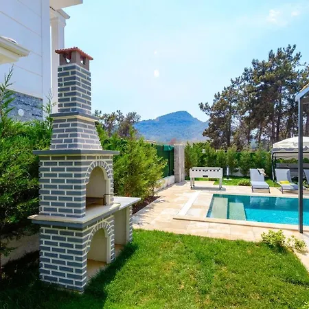La Vida - 4 Bedroom In Hisaroenue Oeluedeniz Villa Ovacık
