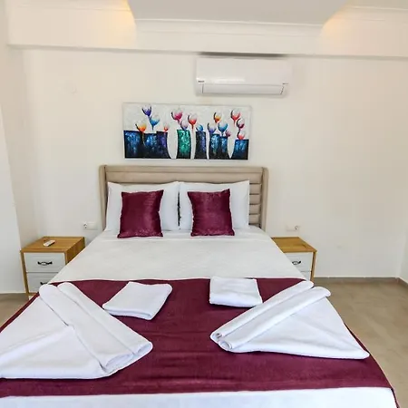 Villa La Vida - 4 Bedroom In Hisaroenue Oeluedeniz *